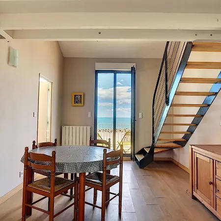 Mezzanine Sur Plage, Renove, Wifi Inclus - Fr-1-715-32 *